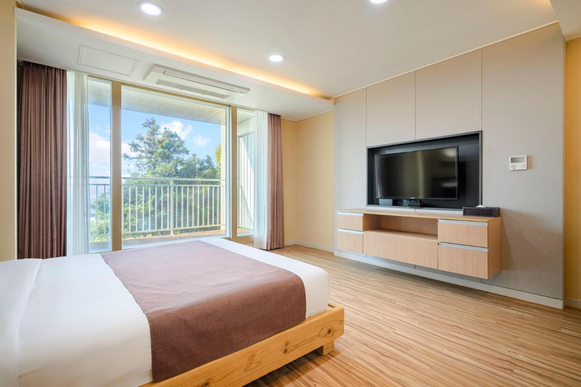 Jeju M Resort Согвипхо Экстерьер фото